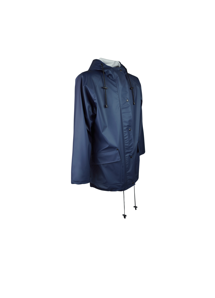 Куртка из ПУ с отлетной кокеткой на спинке и воротом стойкой с затяжниками по нижней части куртки